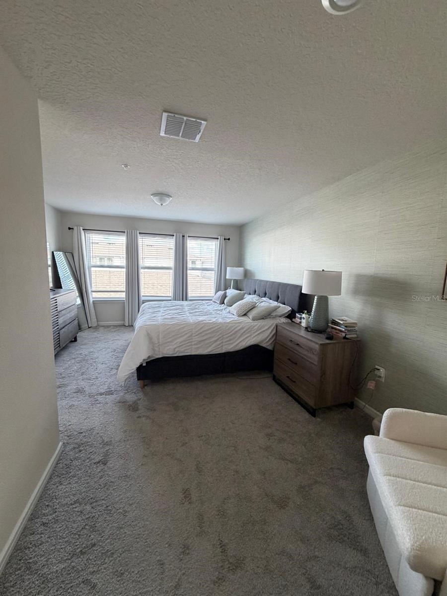 ISLES OF LAKE NONA - Residential