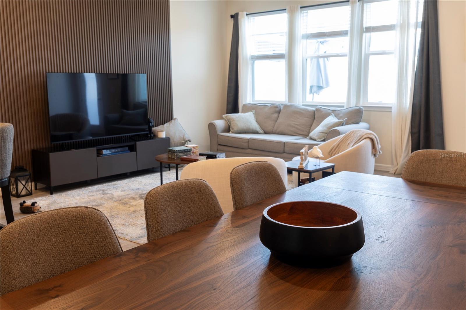 14193 LANIKAI BEACH DRIVE