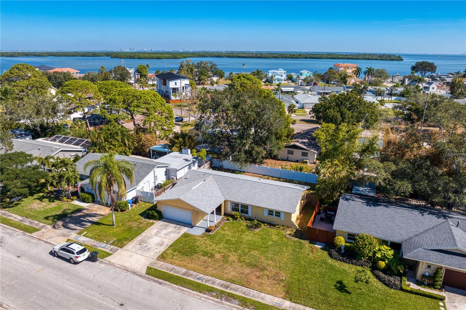 SHORE ACRES SEC 1 TWIN LAKES ADD - Residential