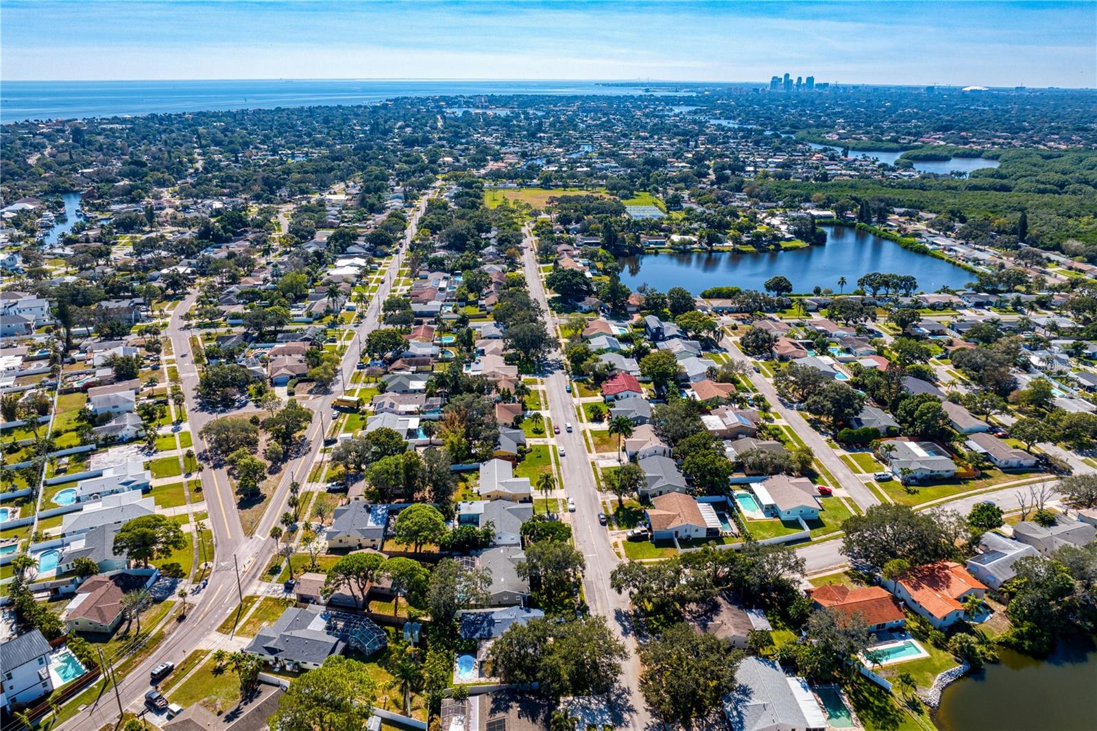 SHORE ACRES SEC 1 TWIN LAKES ADD - Residential