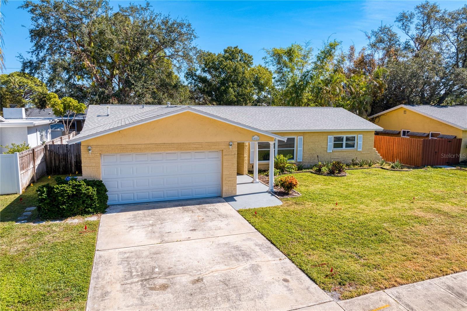 SHORE ACRES SEC 1 TWIN LAKES ADD - Residential