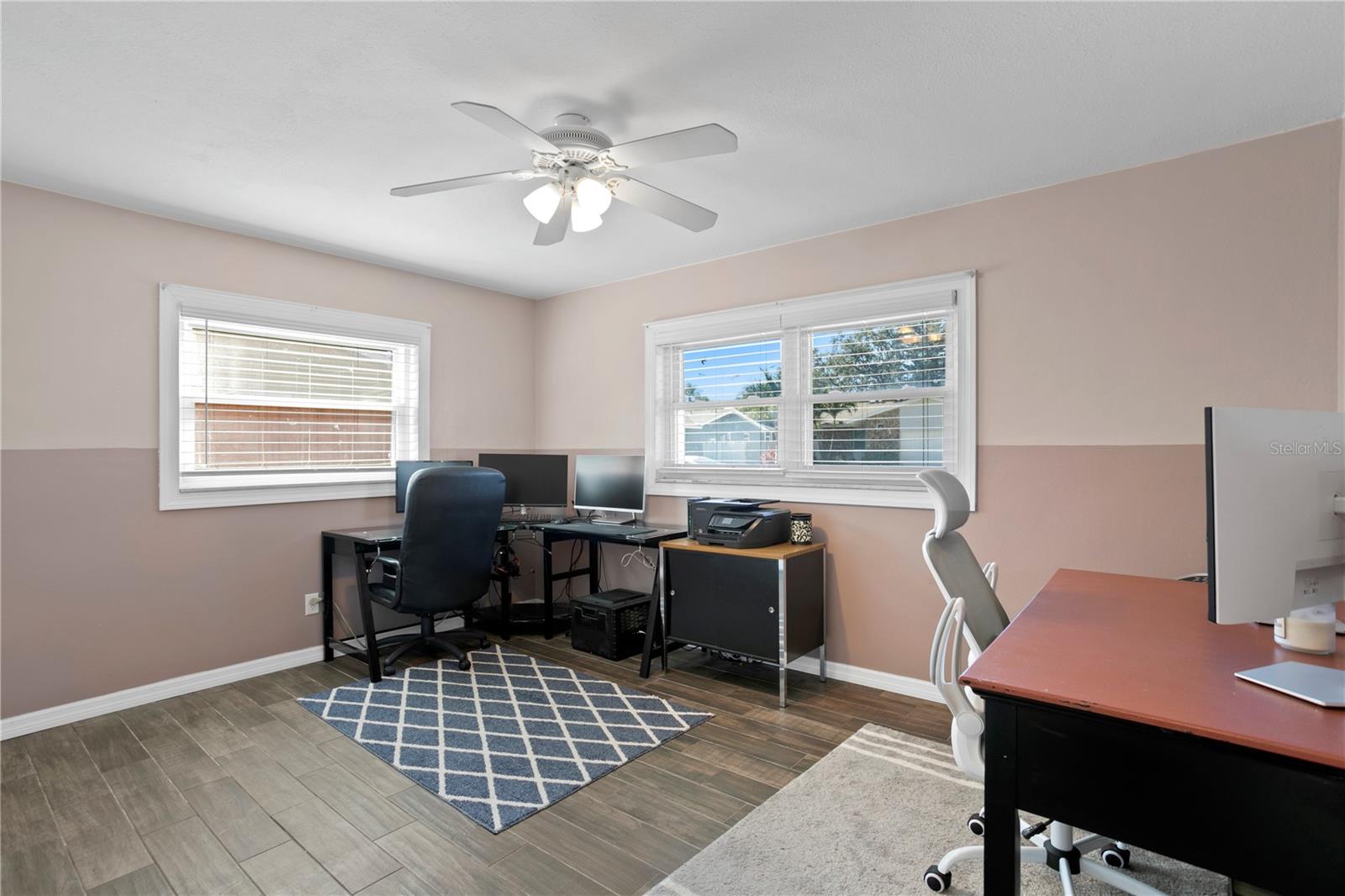 SHORE ACRES SEC 1 TWIN LAKES ADD - Residential