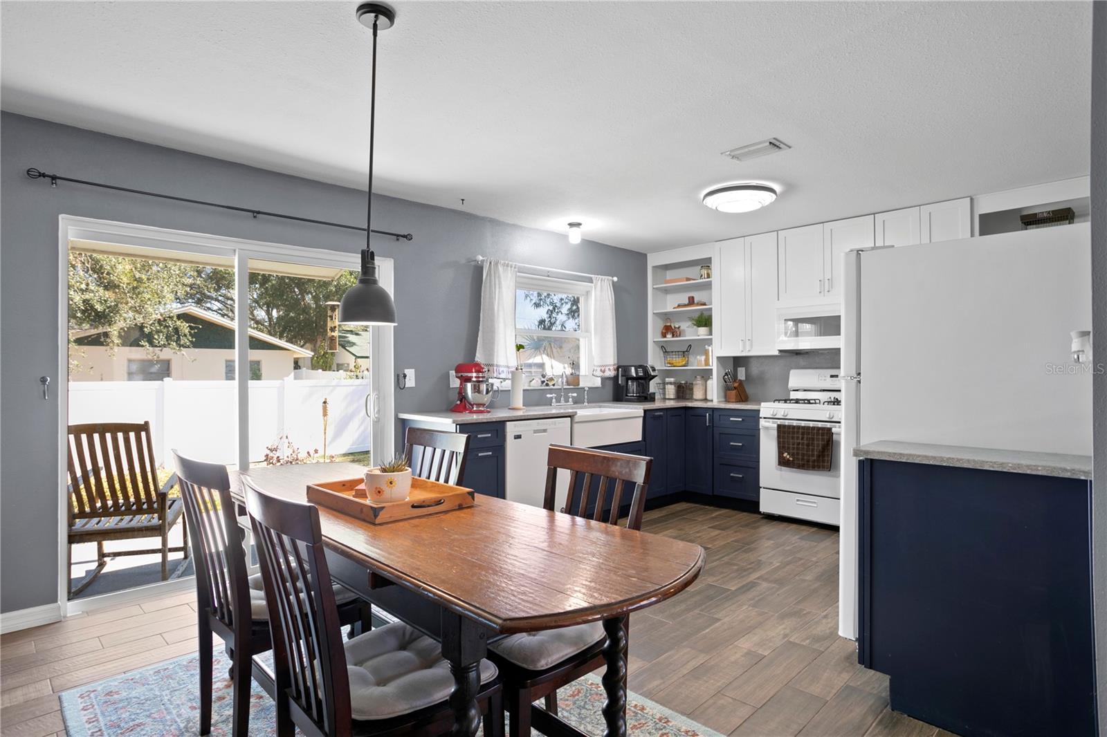 SHORE ACRES SEC 1 TWIN LAKES ADD - Residential