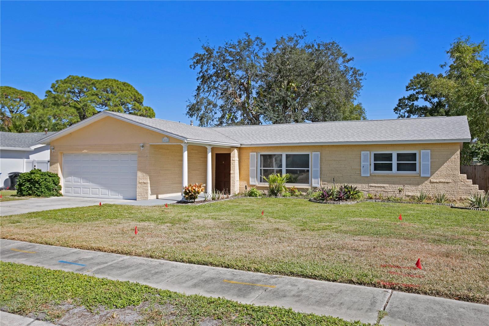 SHORE ACRES SEC 1 TWIN LAKES ADD - Residential