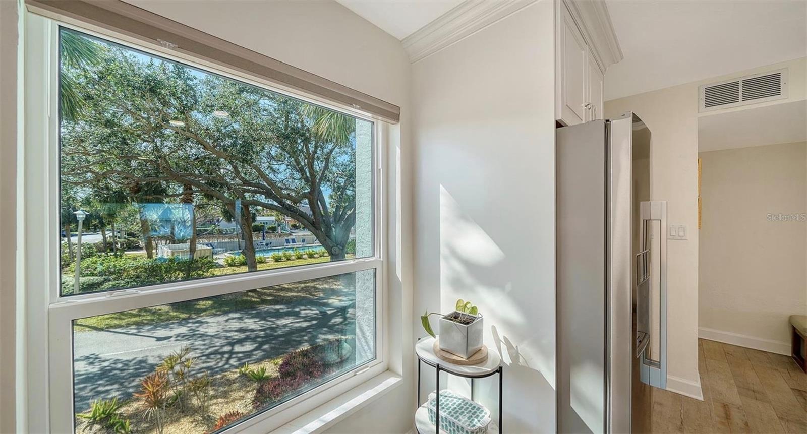 WINDWARD BAY AMD - Residential