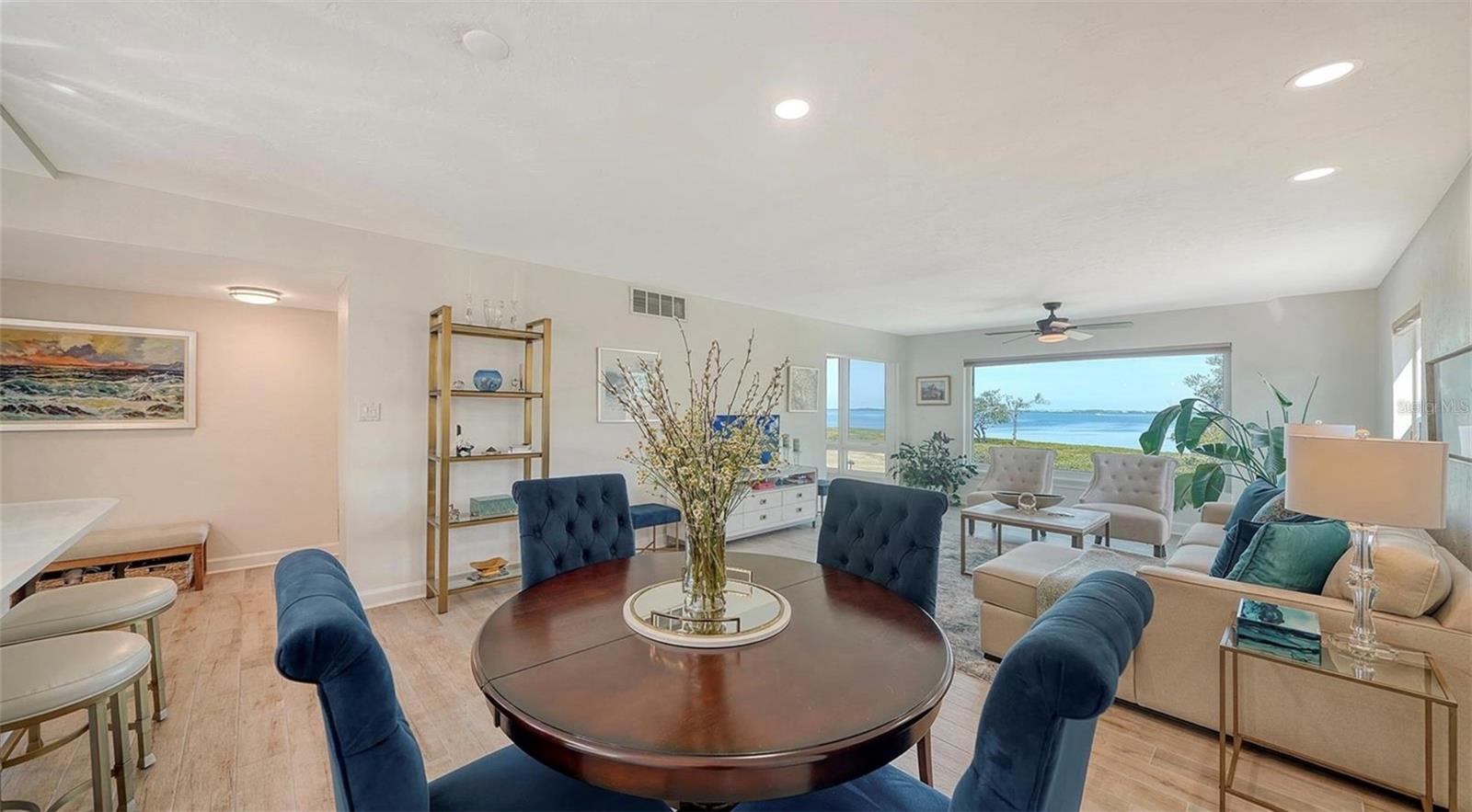 WINDWARD BAY AMD - Residential