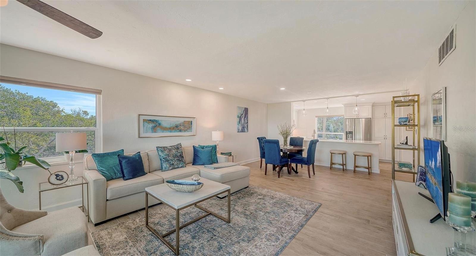 WINDWARD BAY AMD - Residential