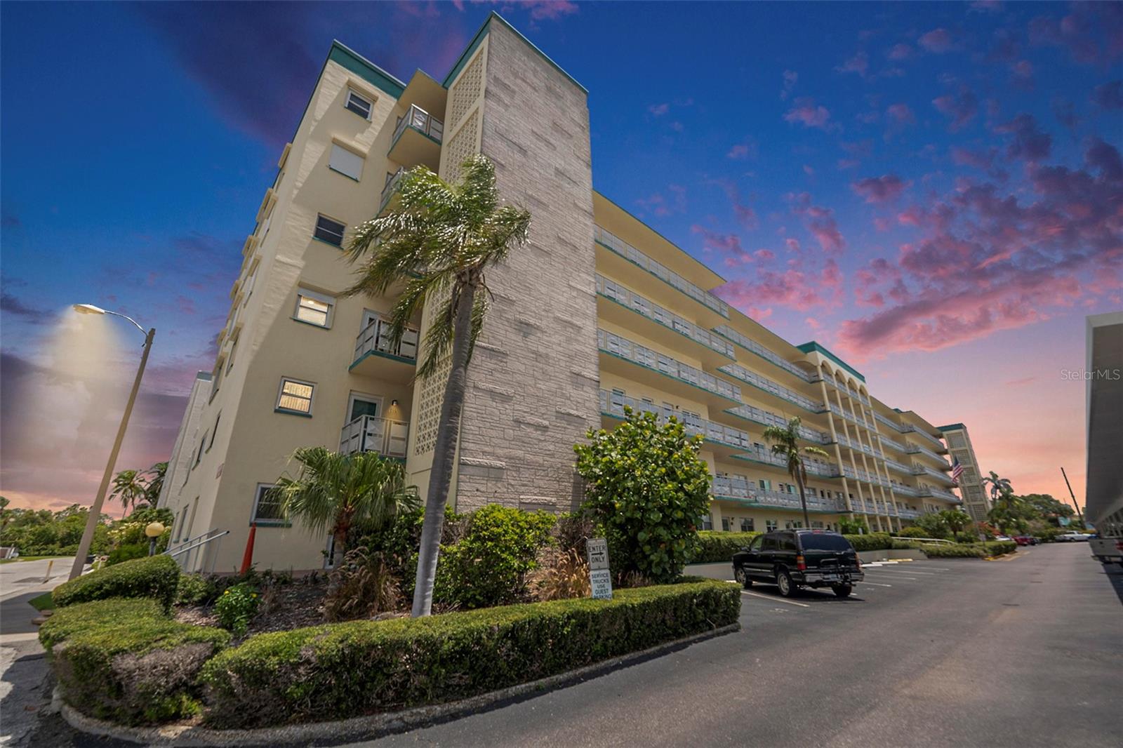 TOWN SHORES OF GULFPORT - Residential