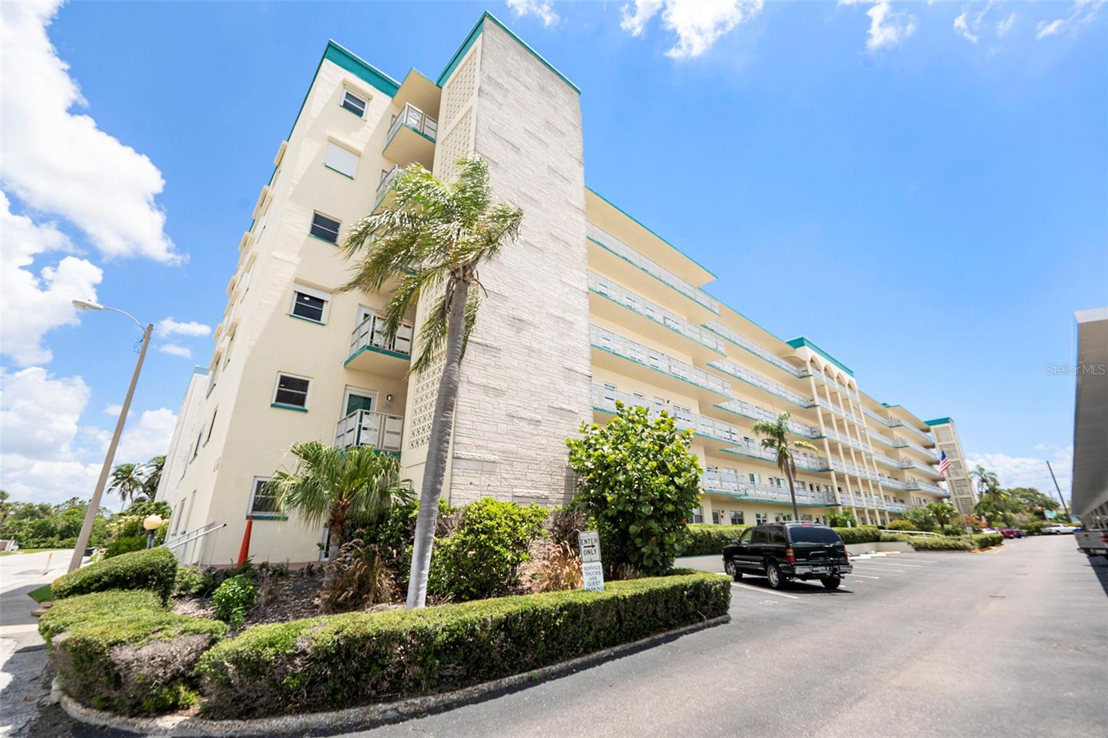 TOWN SHORES OF GULFPORT - Residential