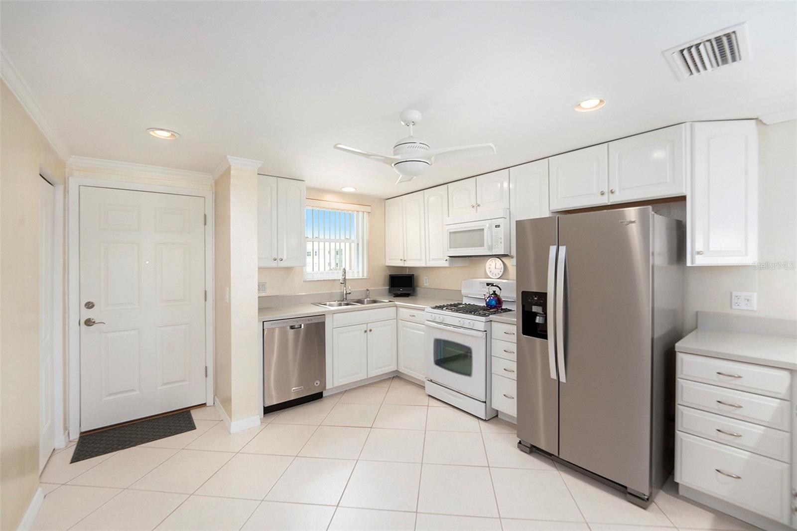 TOWN SHORES OF GULFPORT - Residential