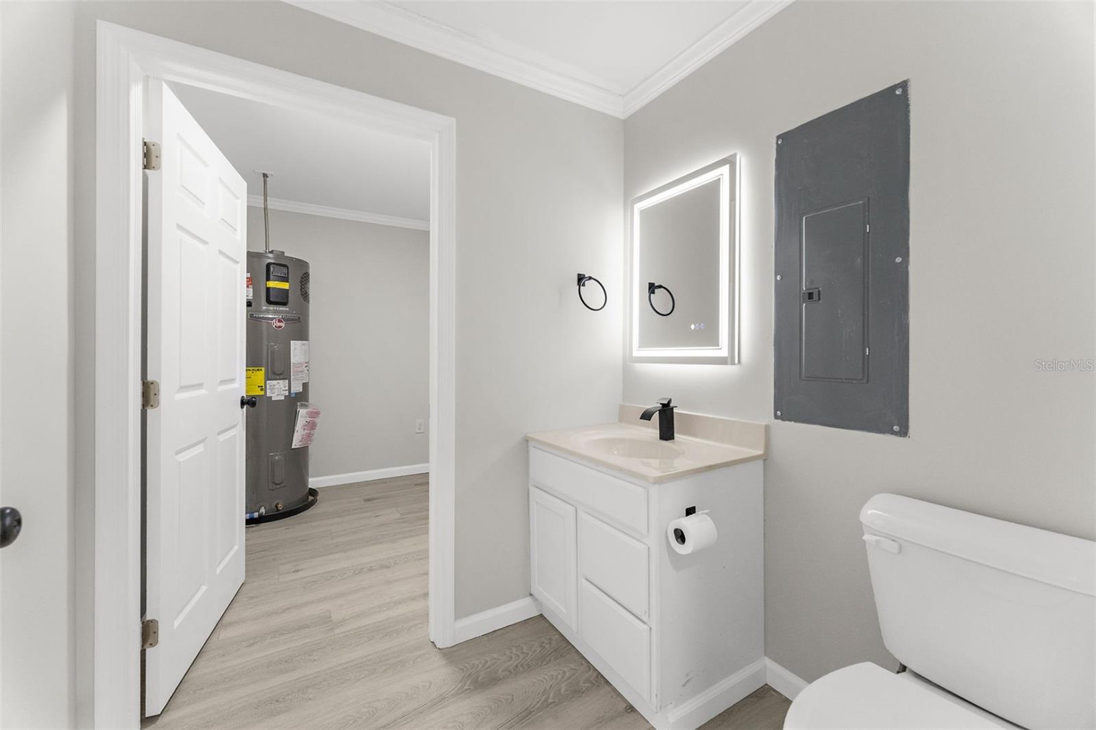 LORRAINE PARK - Residential