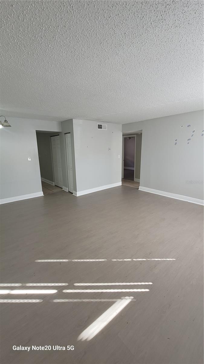 RENAISSANCE VILLAS CONDO - Residential Lease