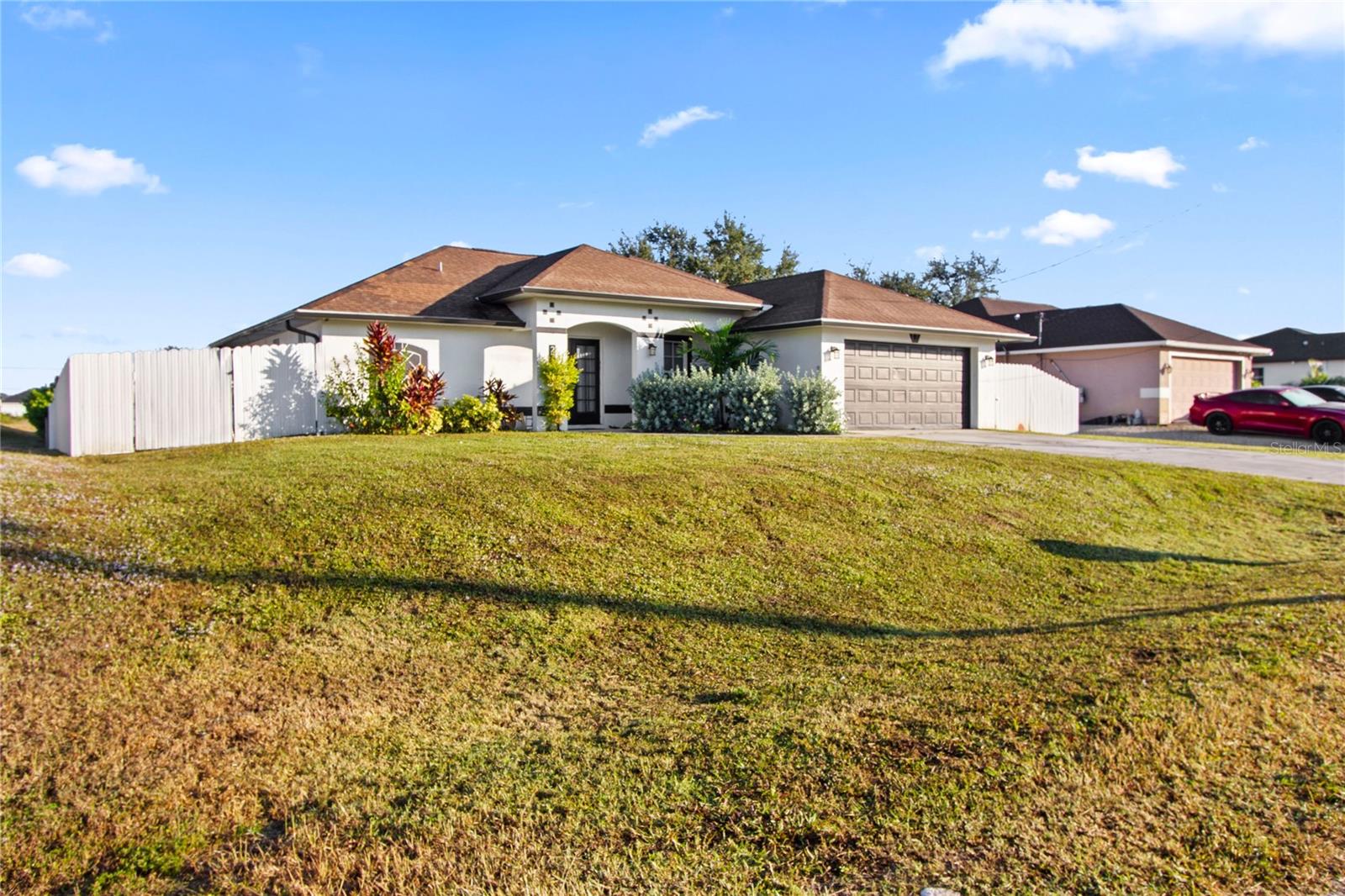 LEHIGH ACRES - Residential