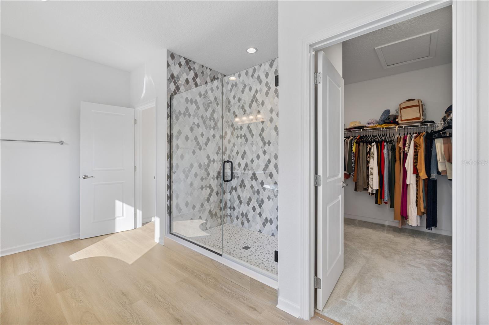 WESLYN PARK - Residential