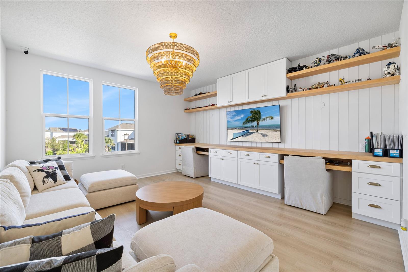 WESLYN PARK - Residential