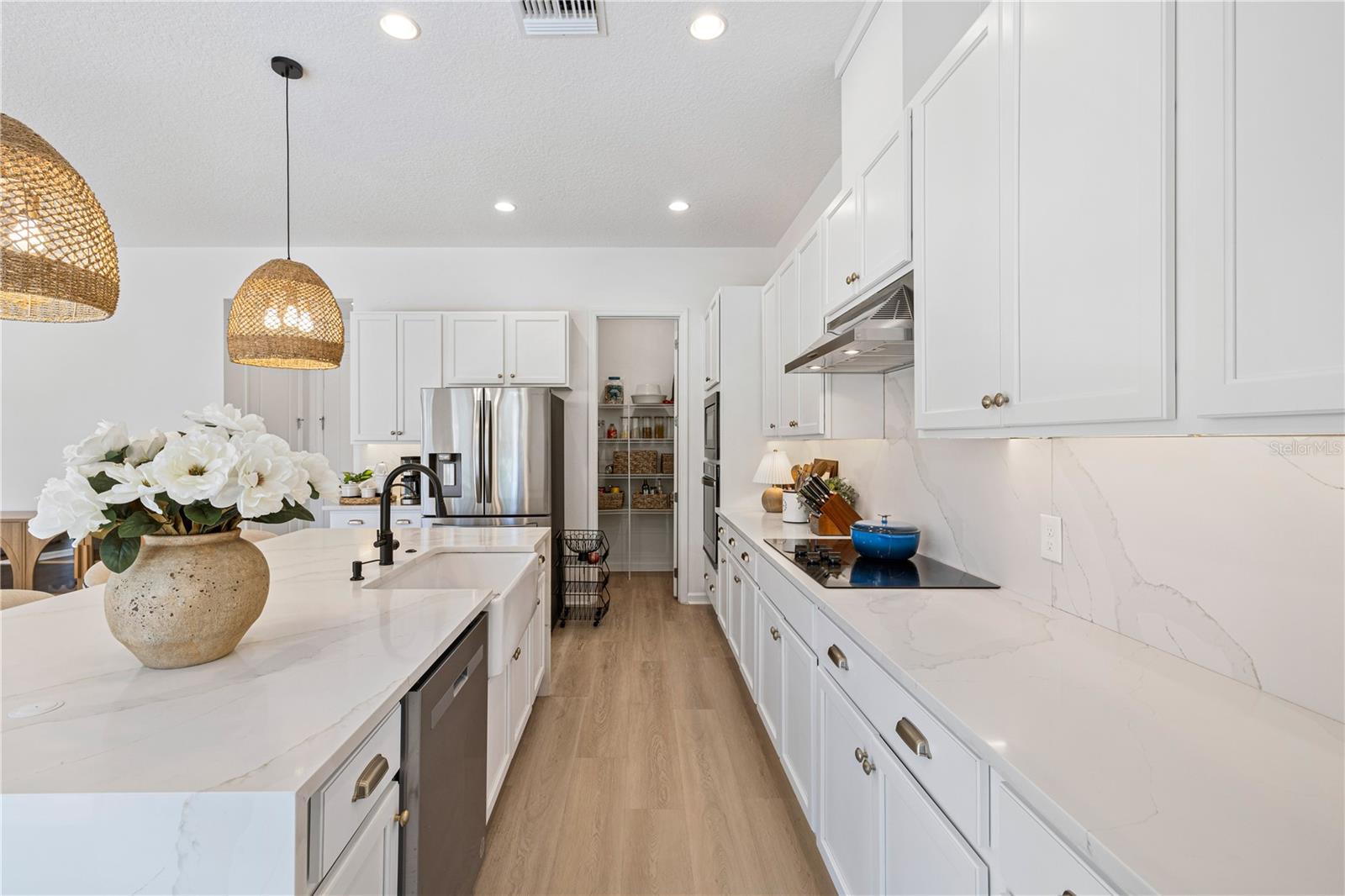 WESLYN PARK - Residential