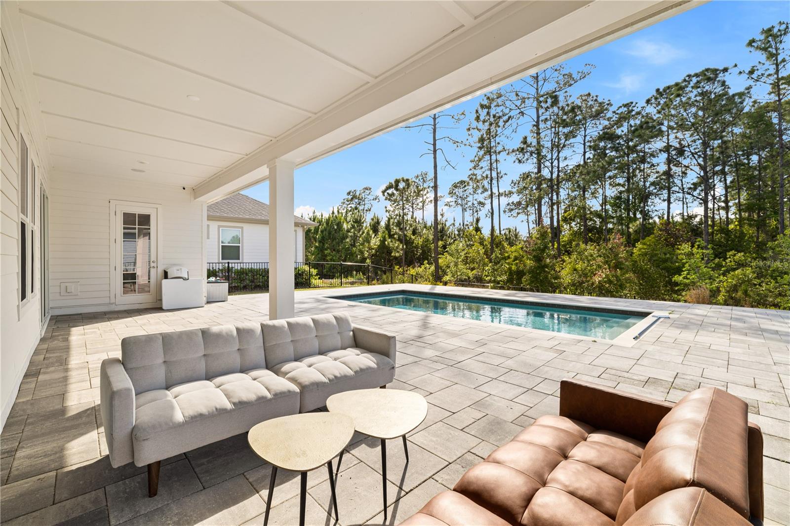 WESLYN PARK - Residential