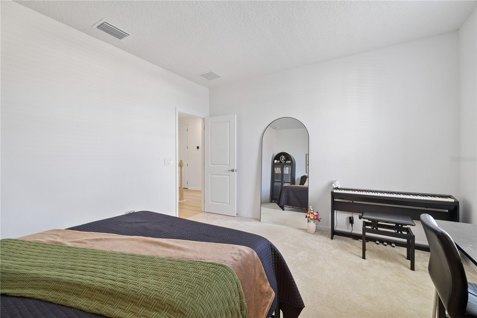 WESLYN PARK - Residential