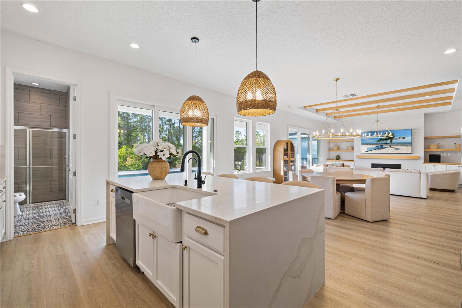 WESLYN PARK - Residential