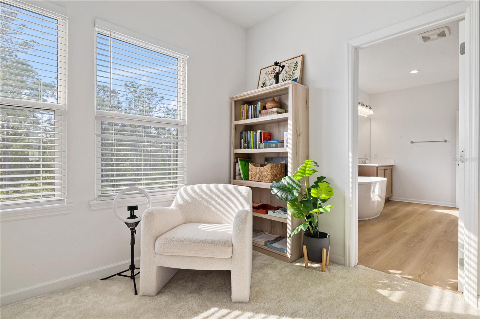 WESLYN PARK - Residential