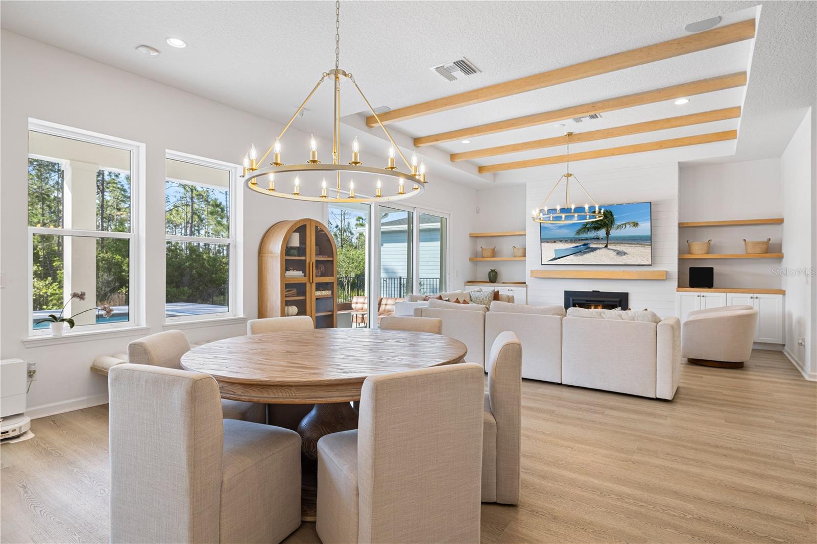 WESLYN PARK - Residential