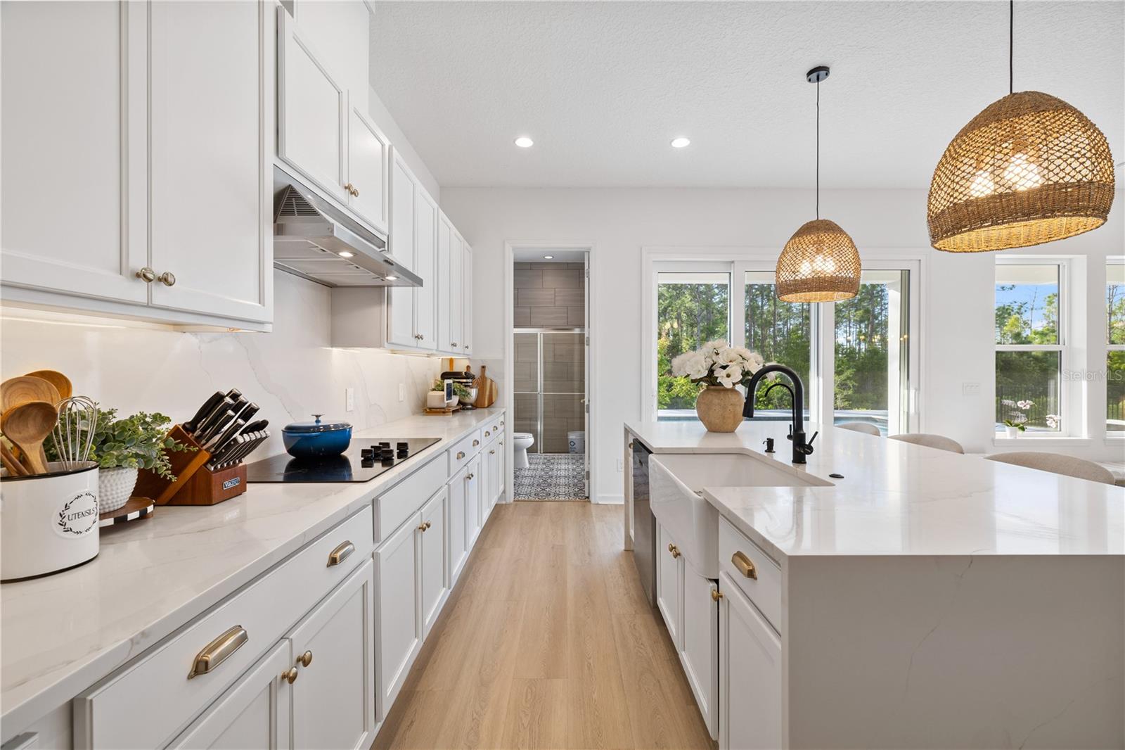 WESLYN PARK - Residential
