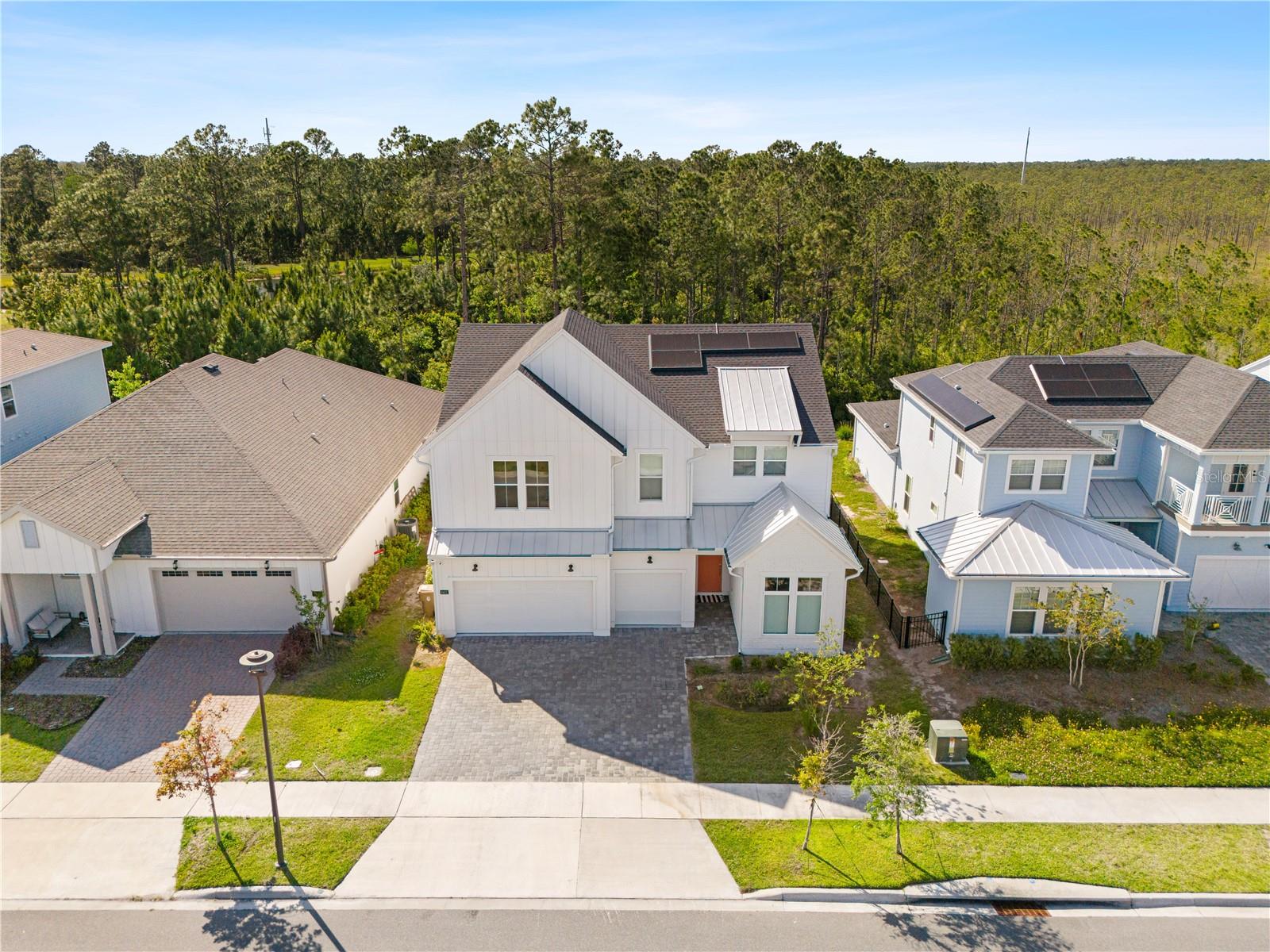 WESLYN PARK - Residential
