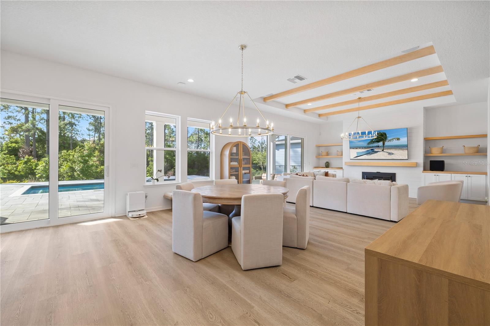 WESLYN PARK - Residential