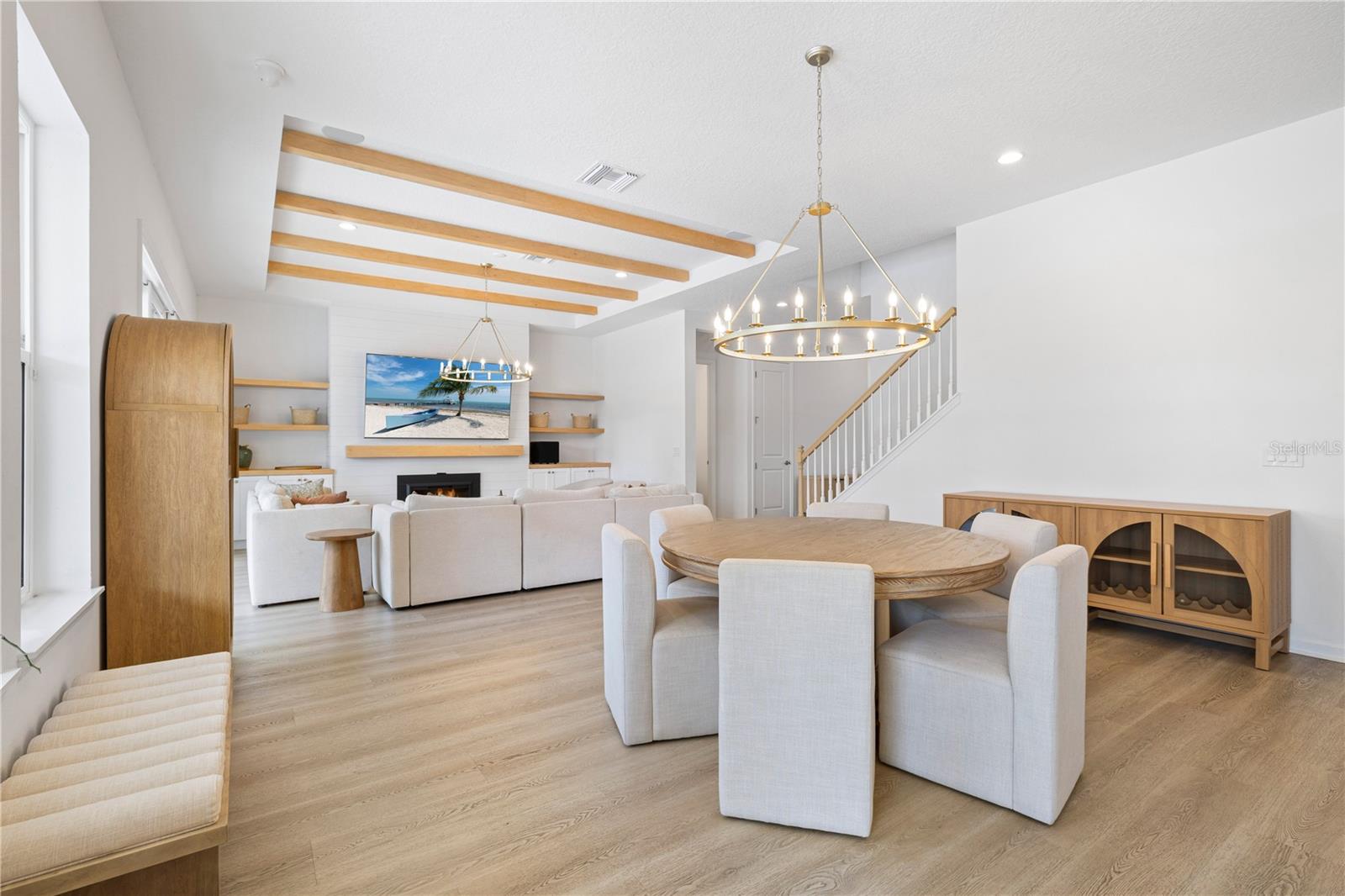 WESLYN PARK - Residential