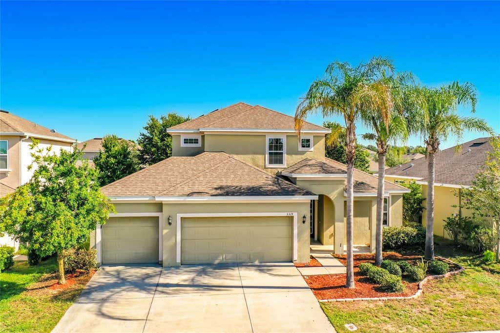 Photo of 3319 Bethpage Loop, Mount Dora, FL 32757 (MLS # C7529977)