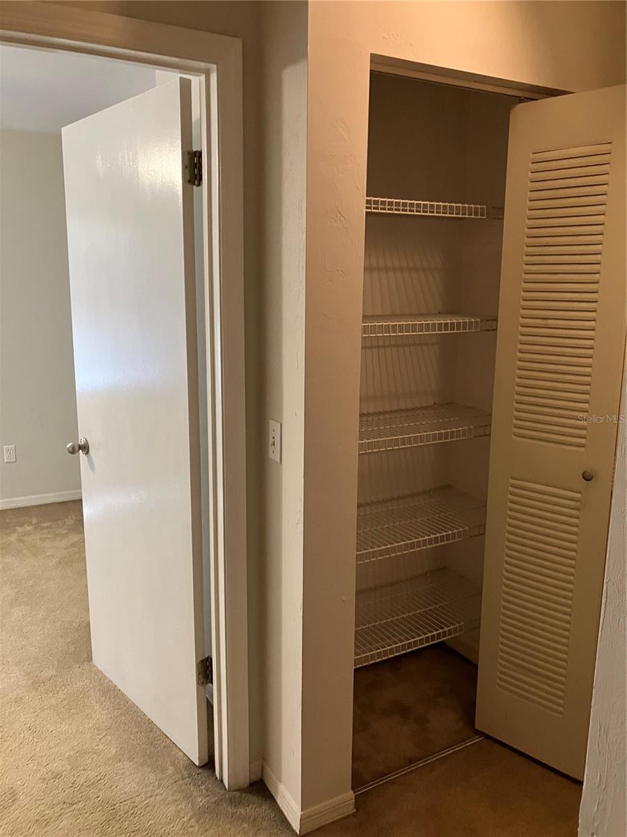 GREEN LEAF - Residential Lease