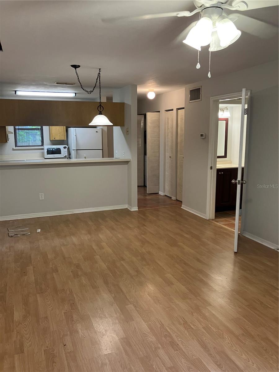 GREEN LEAF - Residential Lease