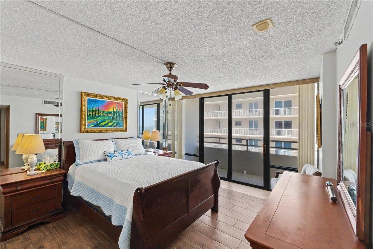 ROYAL ATLANTIC CONDO - Residential