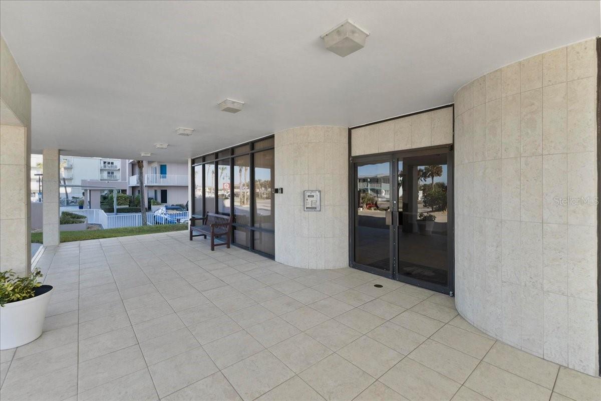 3743 S ATLANTIC AVENUE 10B0