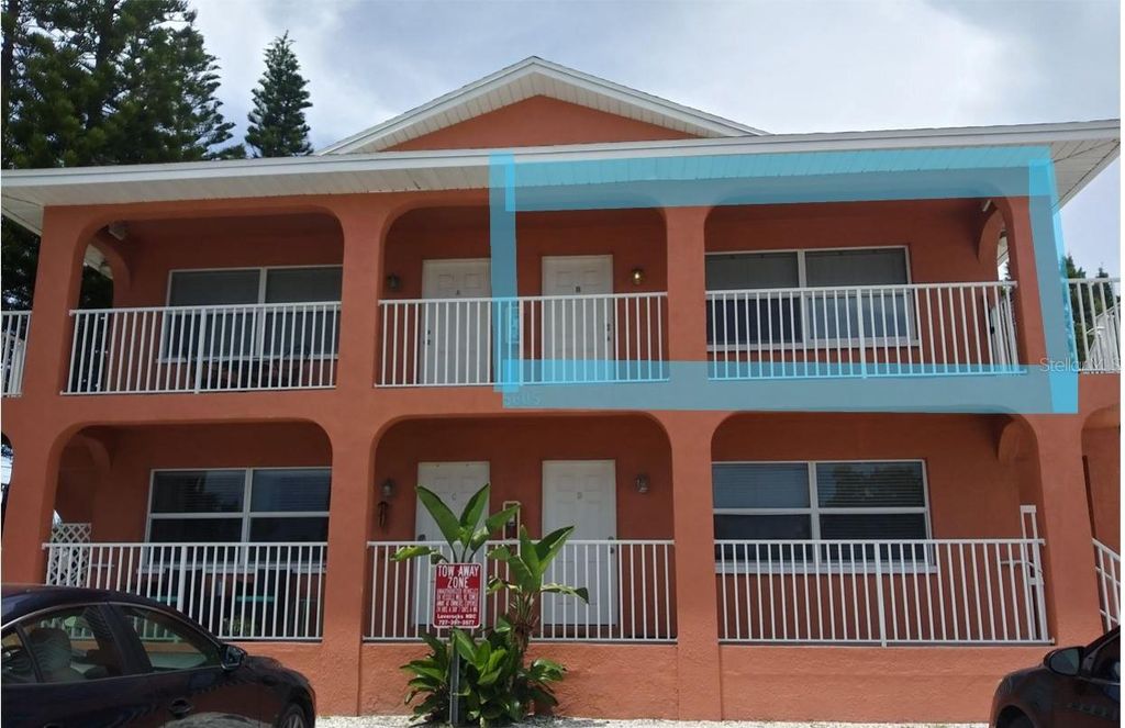 Photo of 5605 Shore Boulevard S #B, Gulfport, FL 33707 (MLS # TB8429857)