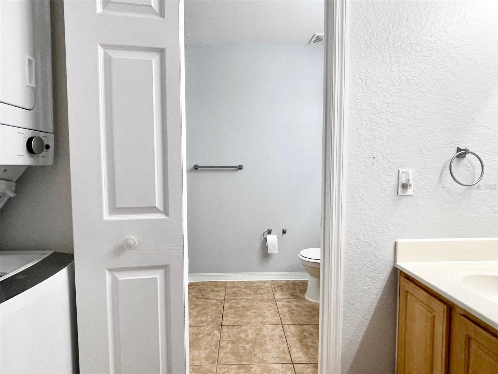 VENETIAN BAY VILLAGE CONDO PH 1 - Residential