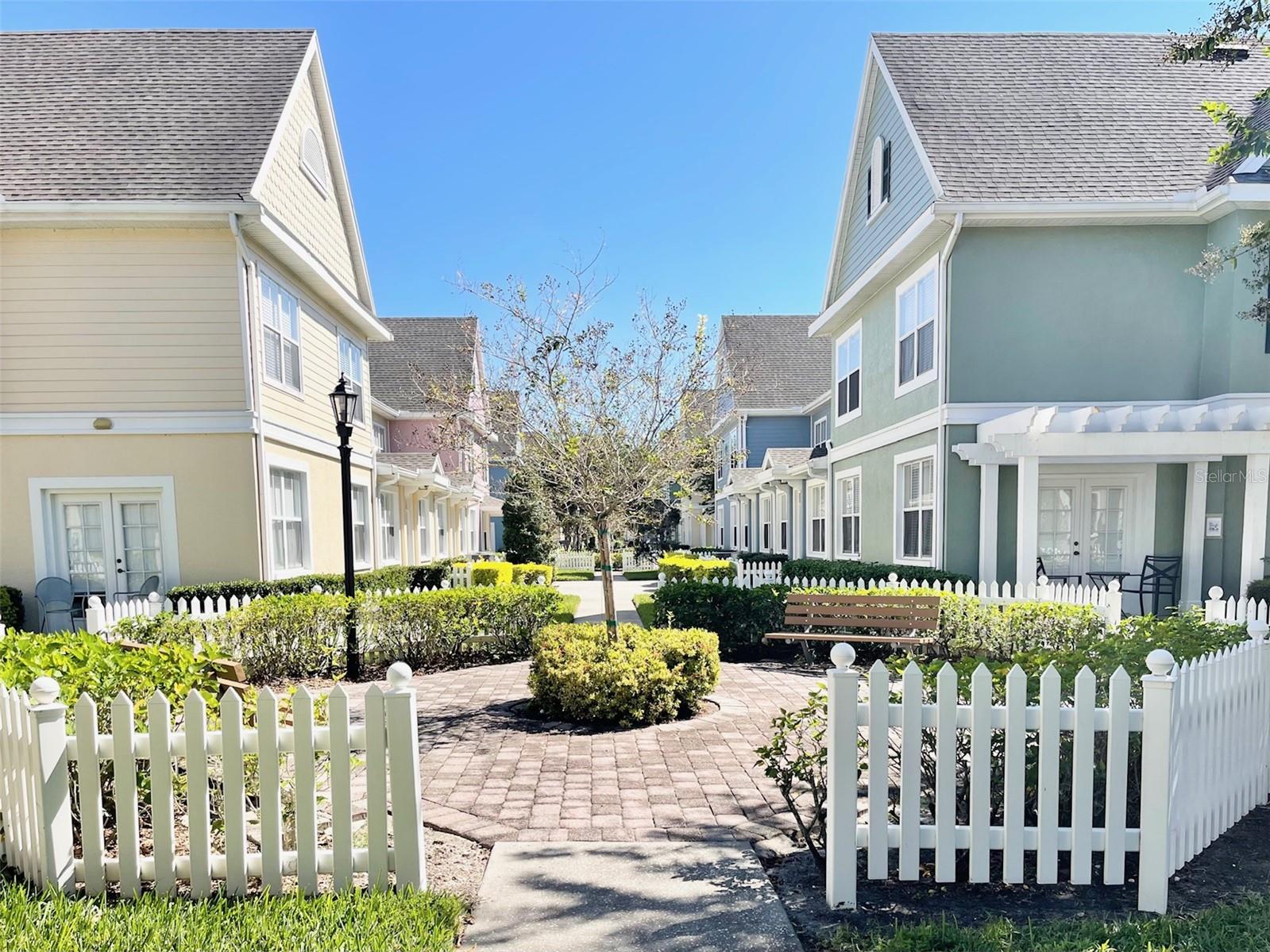 VENETIAN BAY VILLAGE CONDO PH 1 - Residential