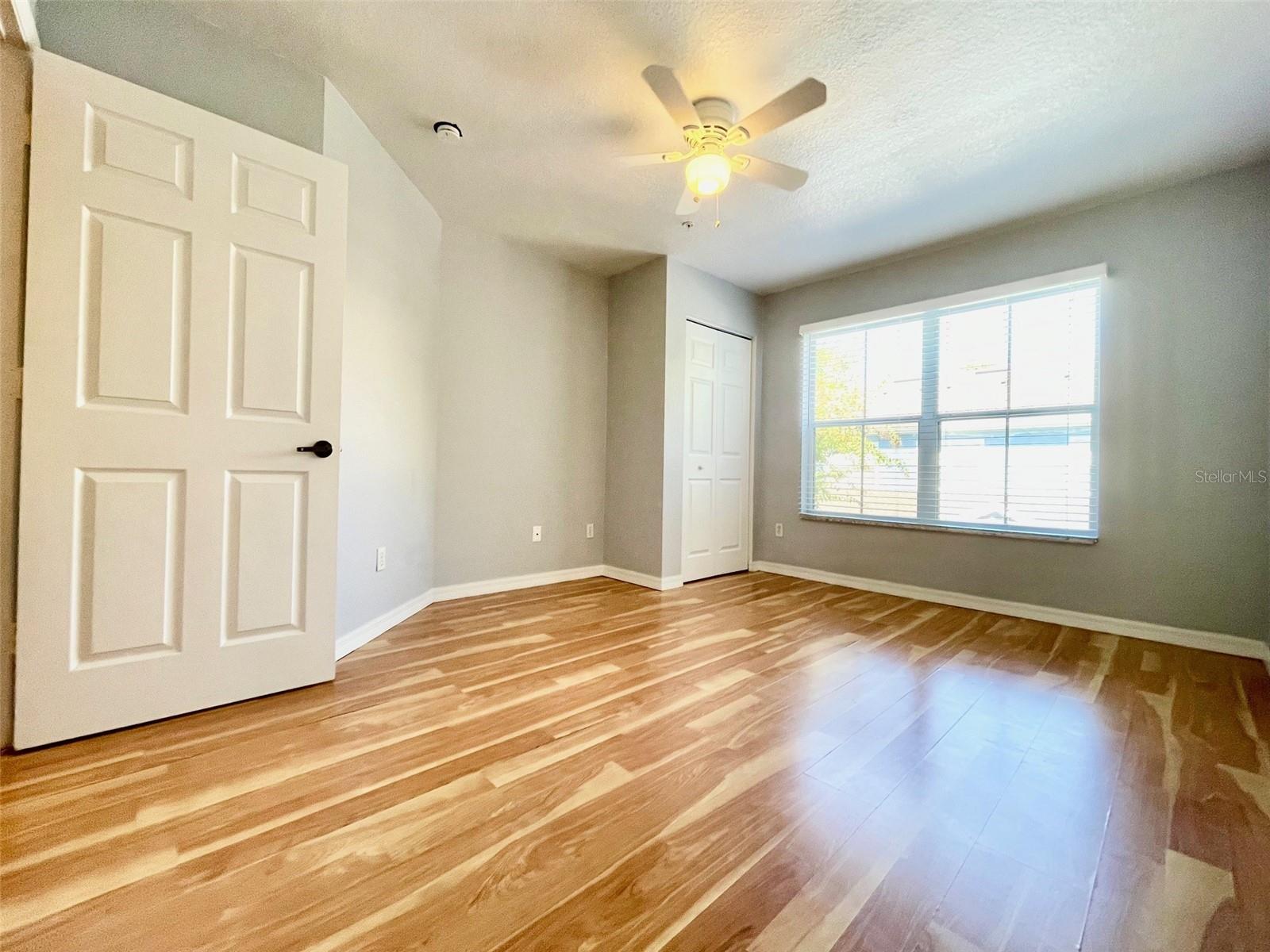 VENETIAN BAY VILLAGE CONDO PH 1 - Residential