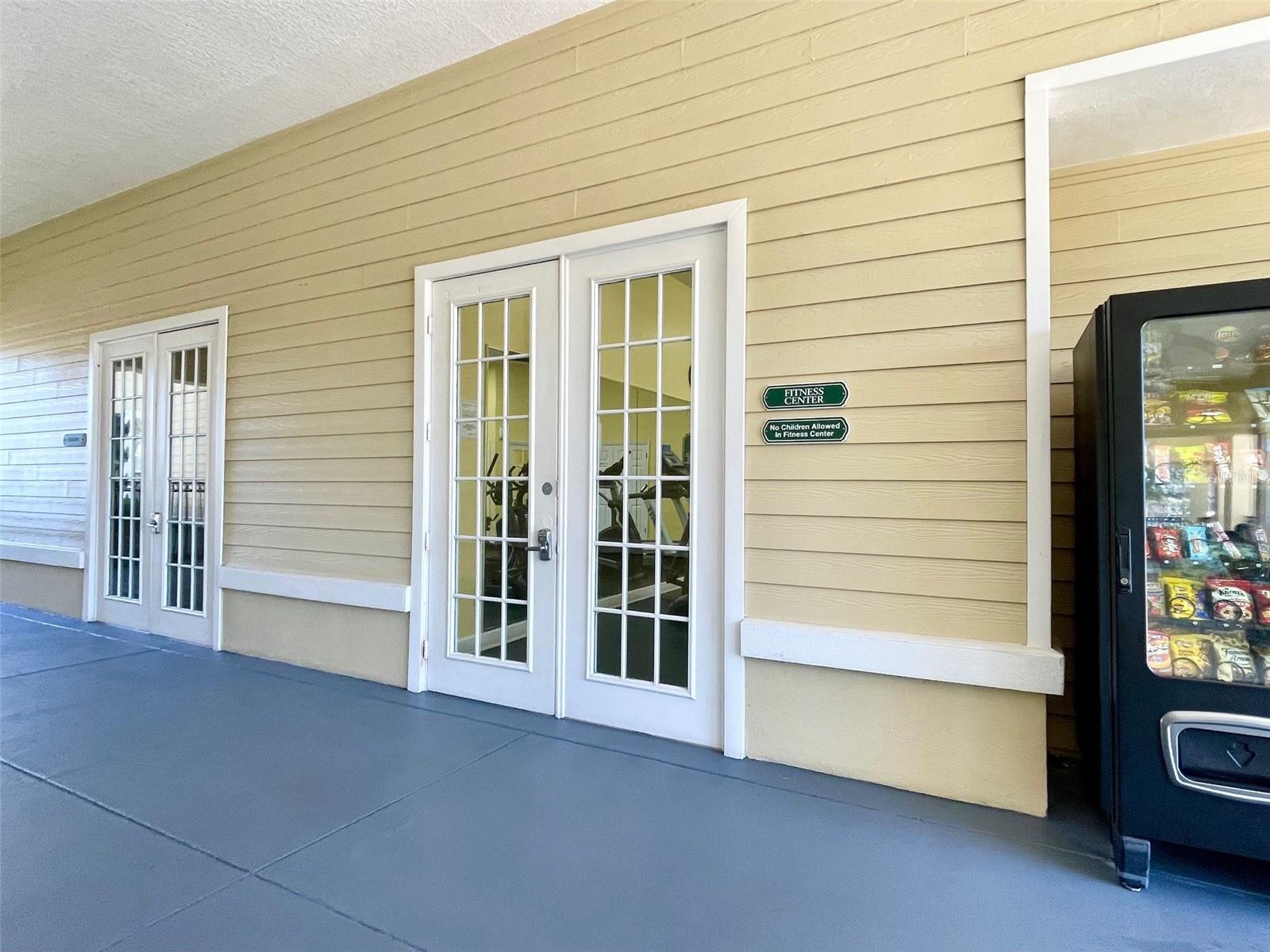 VENETIAN BAY VILLAGE CONDO PH 1 - Residential