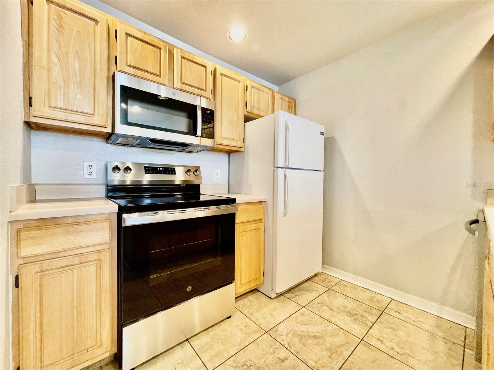 VENETIAN BAY VILLAGE CONDO PH 1 - Residential