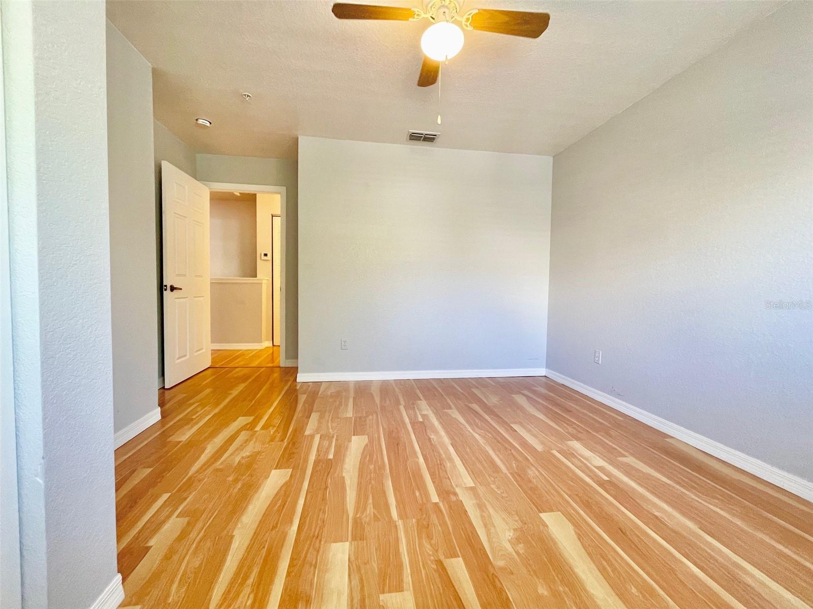 VENETIAN BAY VILLAGE CONDO PH 1 - Residential