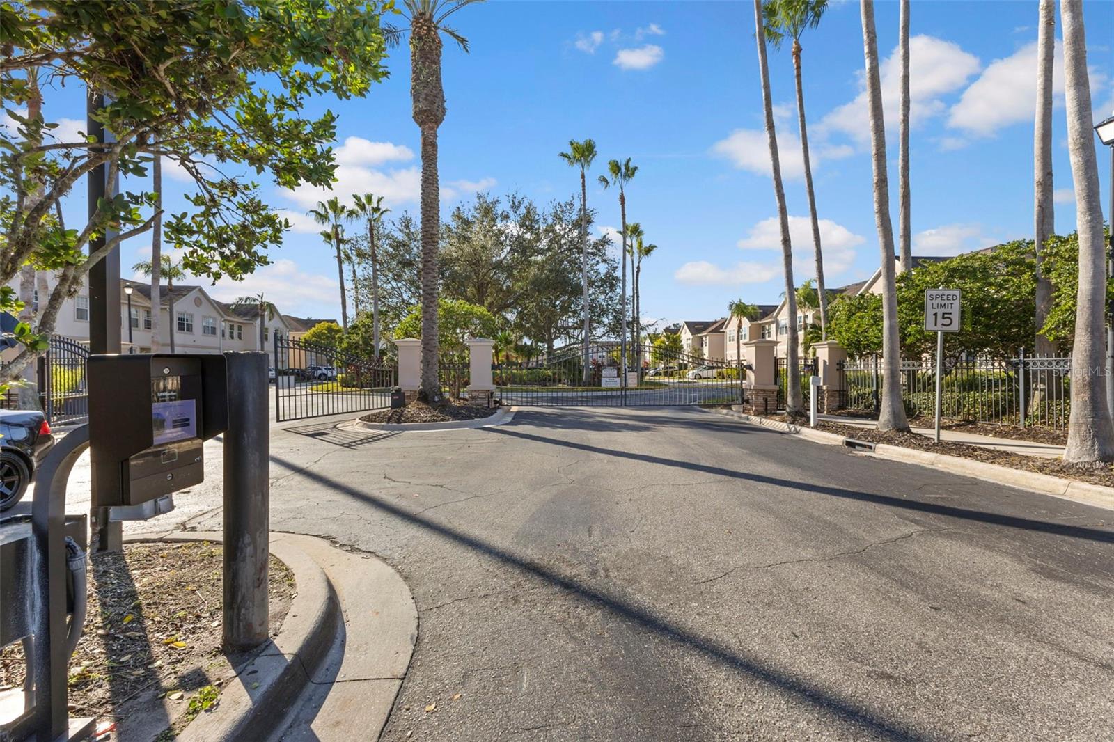 PARKSTONE - Residential