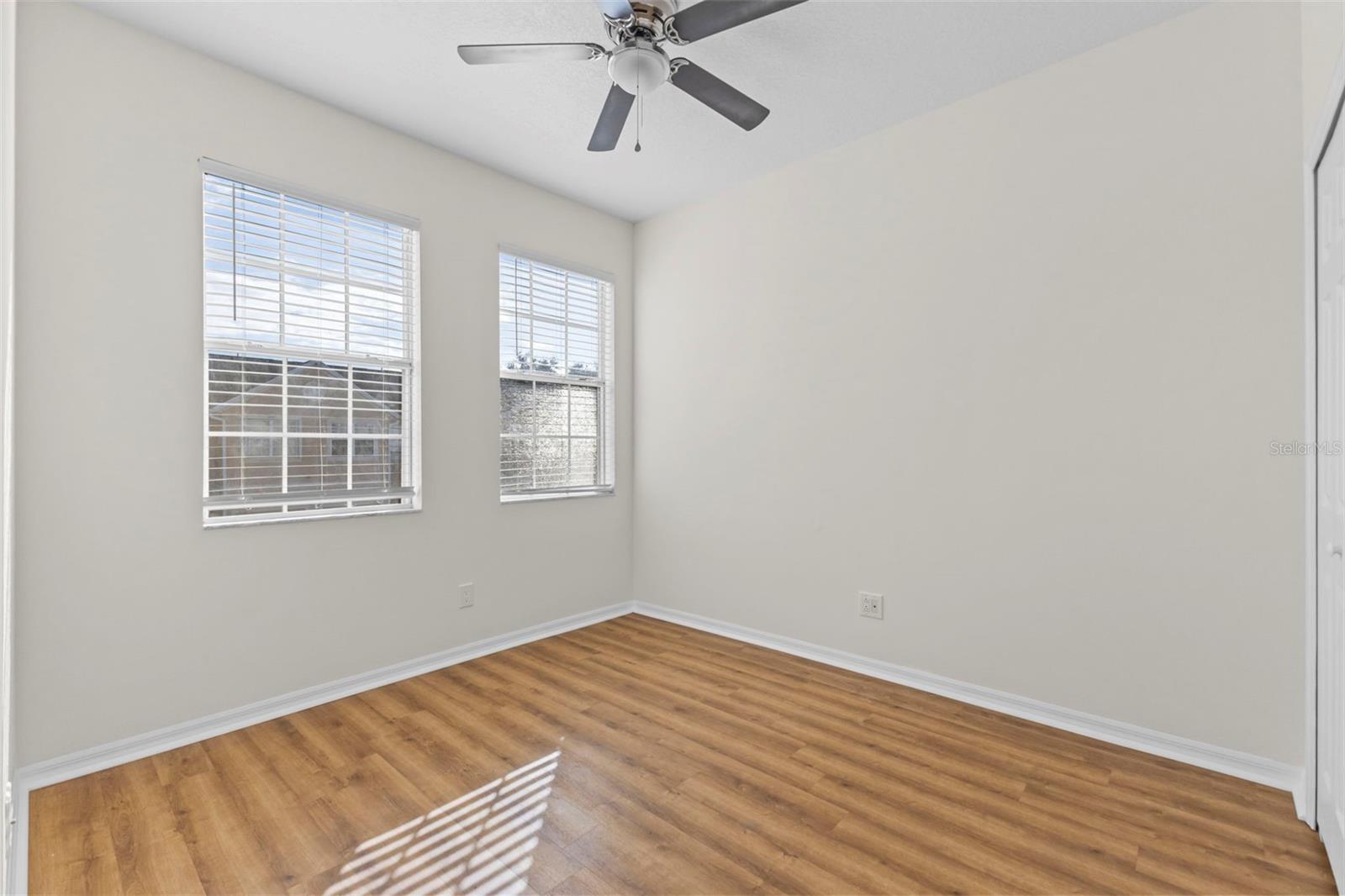 PARKSTONE - Residential