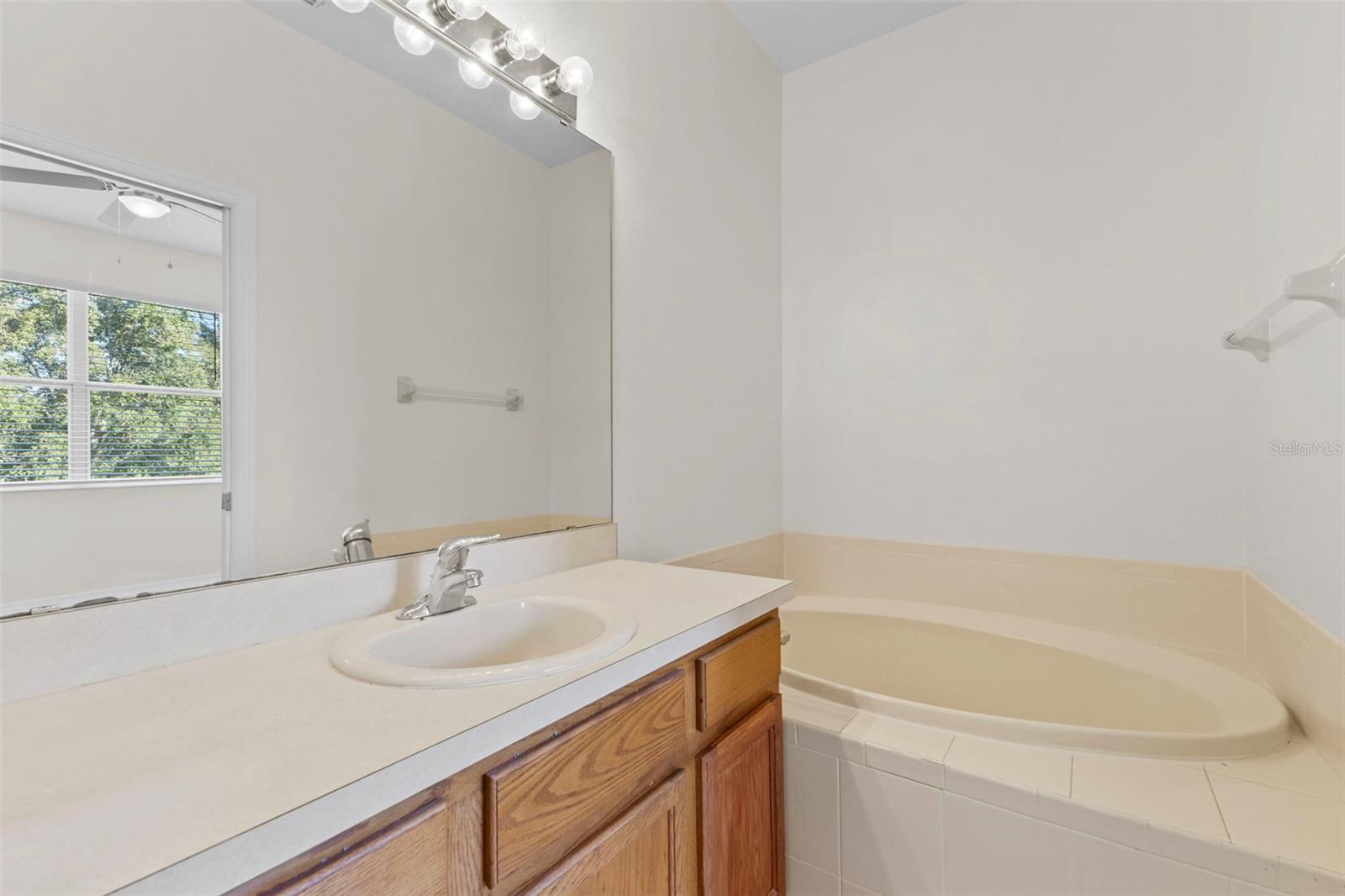 PARKSTONE - Residential