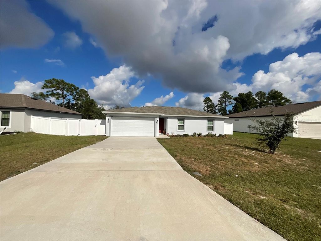 Photo of 270 Hyacinth Ct, Poinciana, FL 34758 (MLS # S5137137)