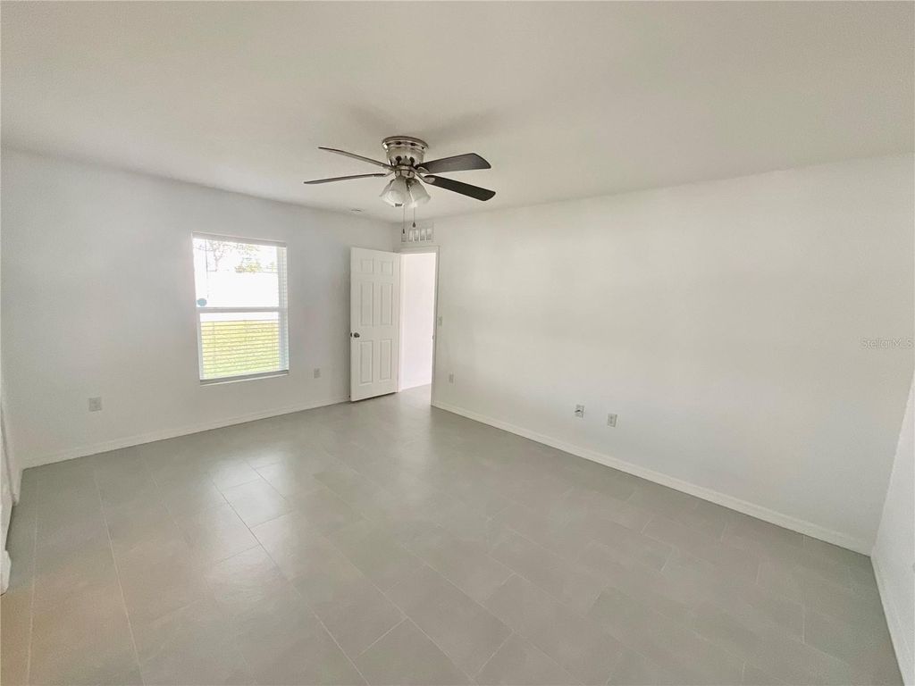 Photo of 270 Hyacinth Ct, Poinciana, FL 34758 (MLS # S5137137)