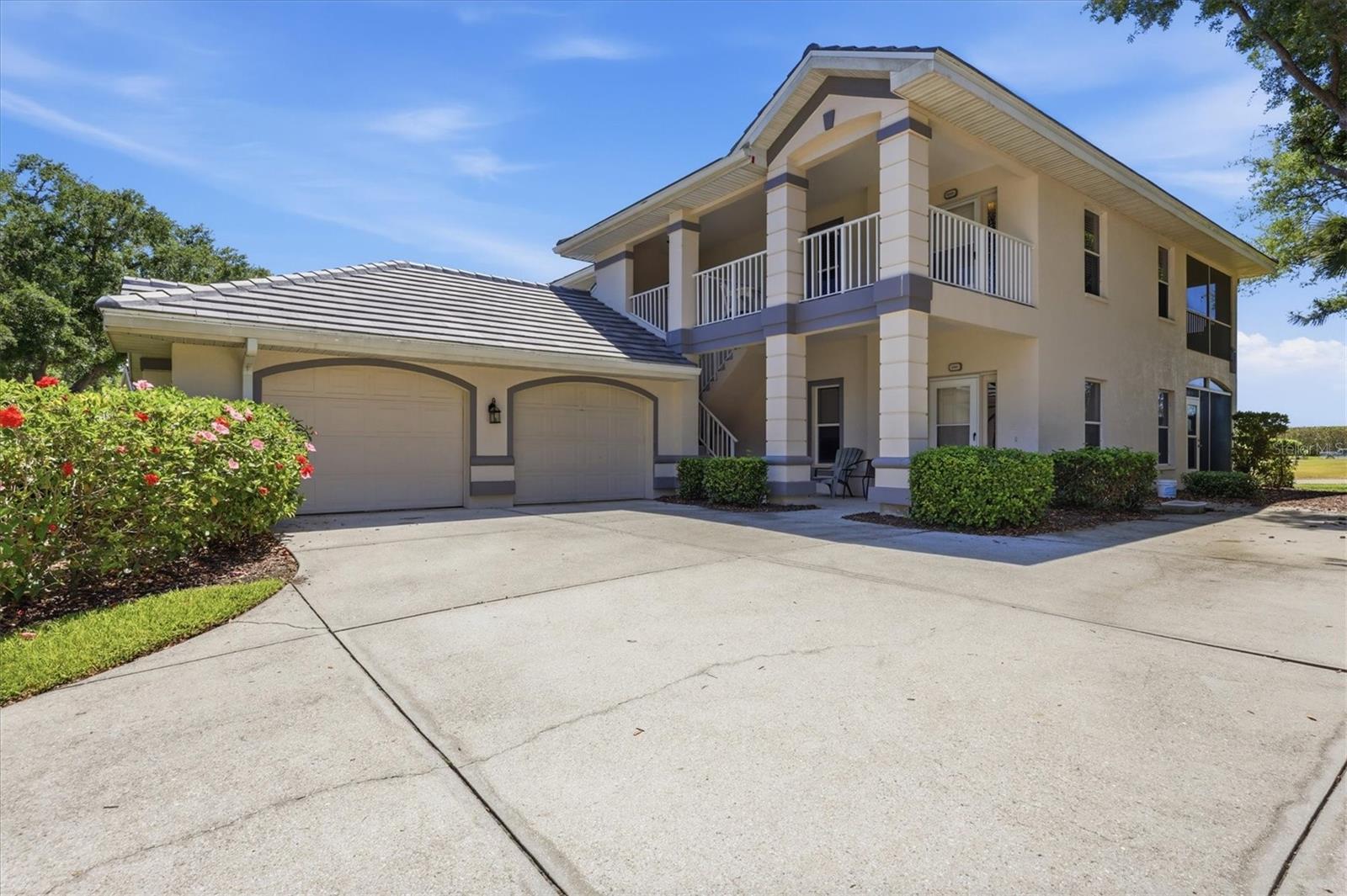 RIVERWOOD - Residential