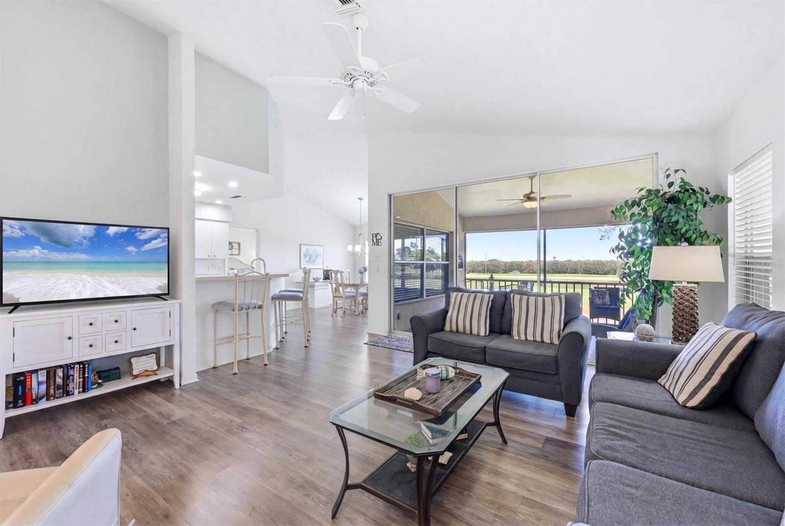 RIVERWOOD - Residential