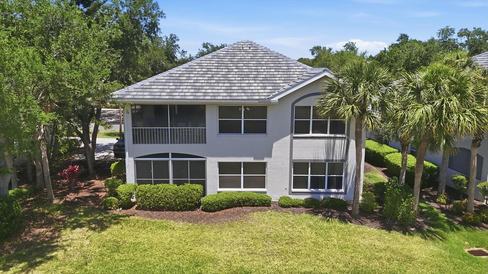 RIVERWOOD - Residential