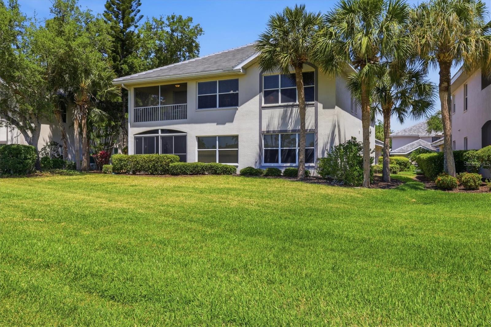 RIVERWOOD - Residential